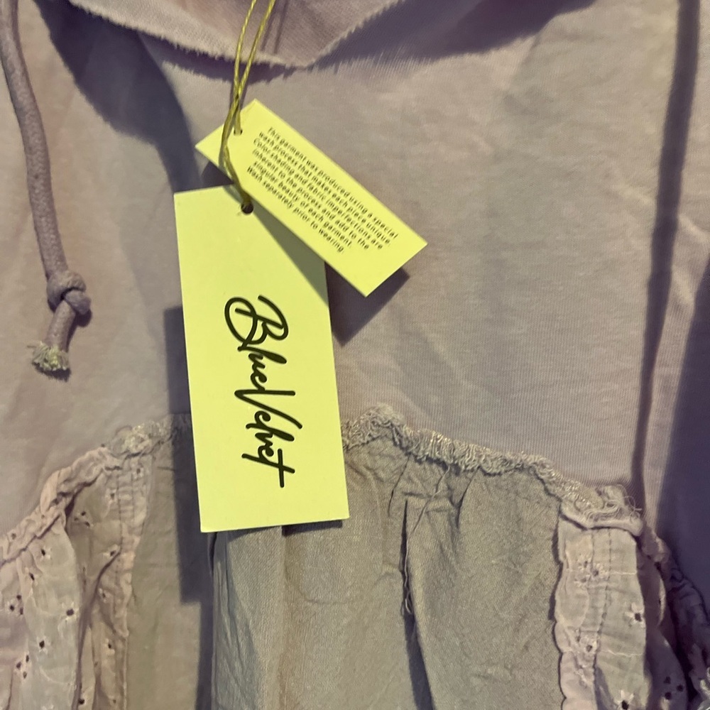 BlueVelvet XL  Lavender Hooded Sweatshirt for Women - Picture 5 of 7